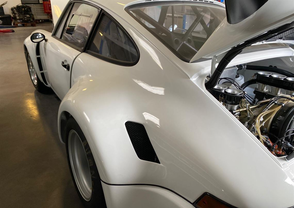 全新保时捷911 RSR