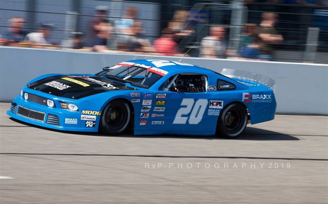 Late Model Oval Mustang V8 Nascar赛车