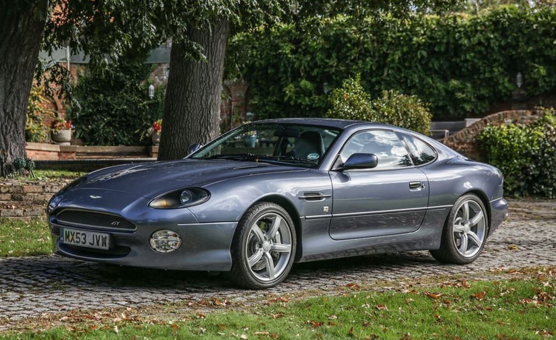 阿斯顿马丁DB7 GT