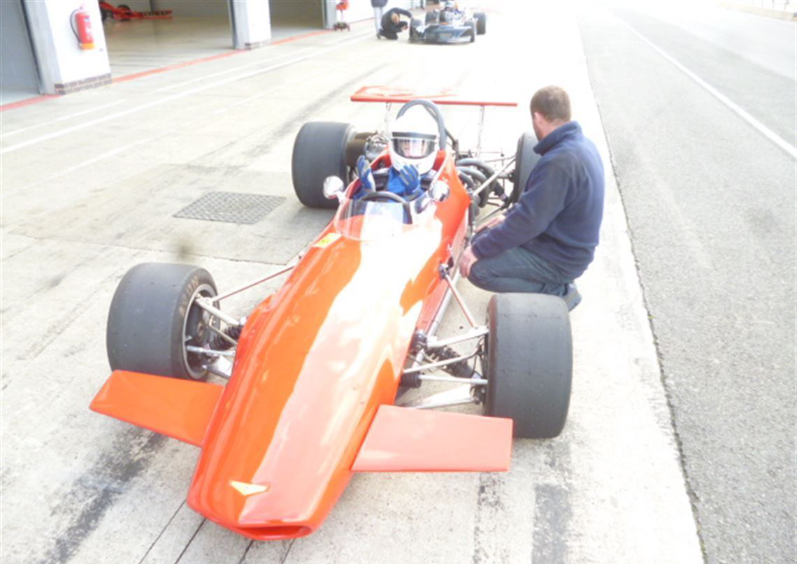 CHEVRON B17C  F2