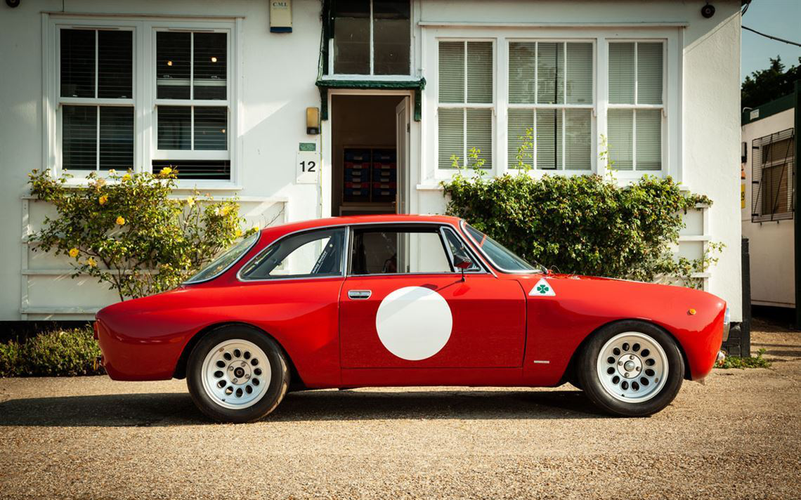 阿尔法罗密欧105 GTAm Evocation