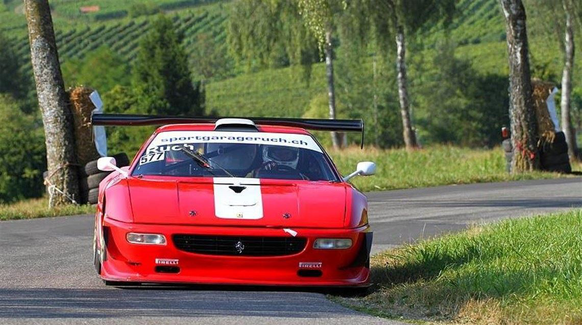 法拉利F 355 GT，爬山赛赛车
