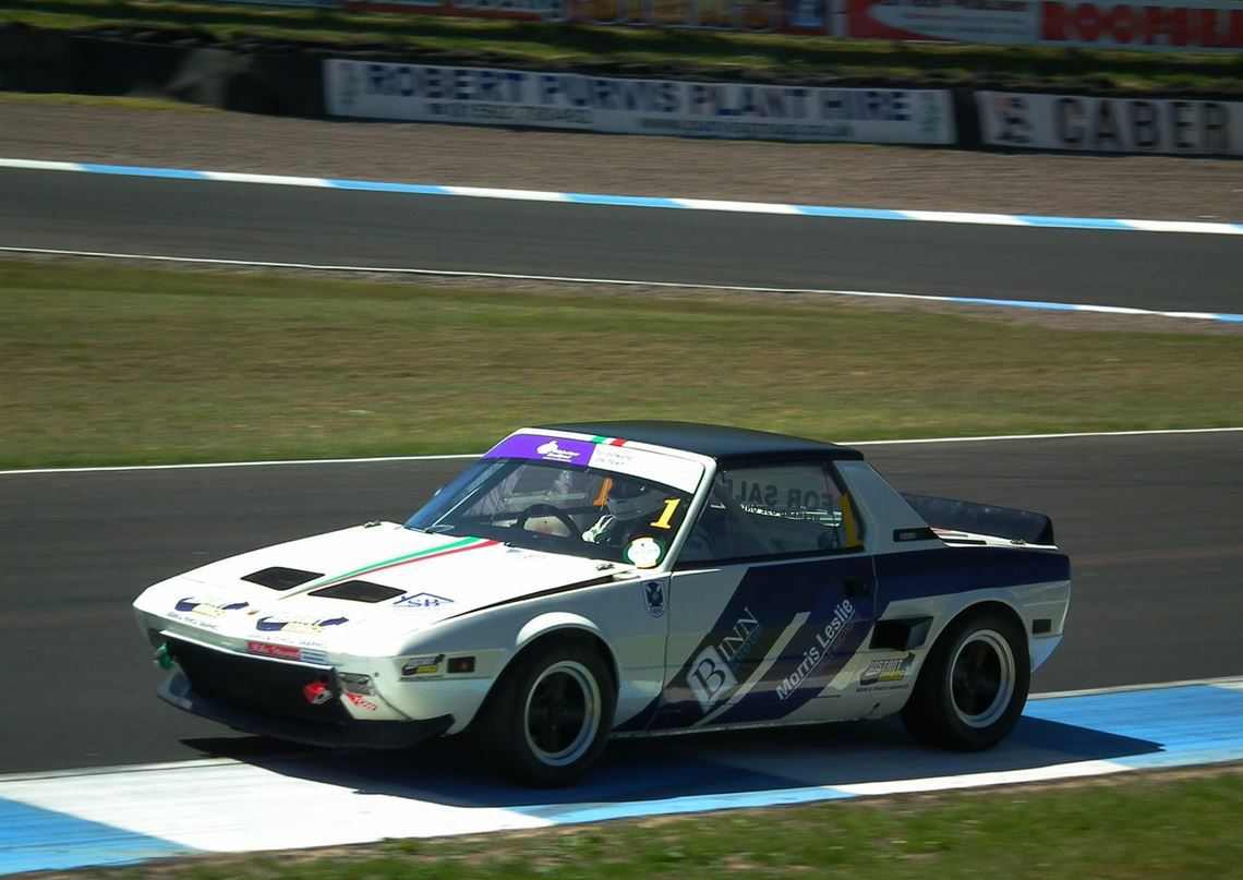 Scottish Classics Winning Fiat X1/9赛车，1498cc发动机