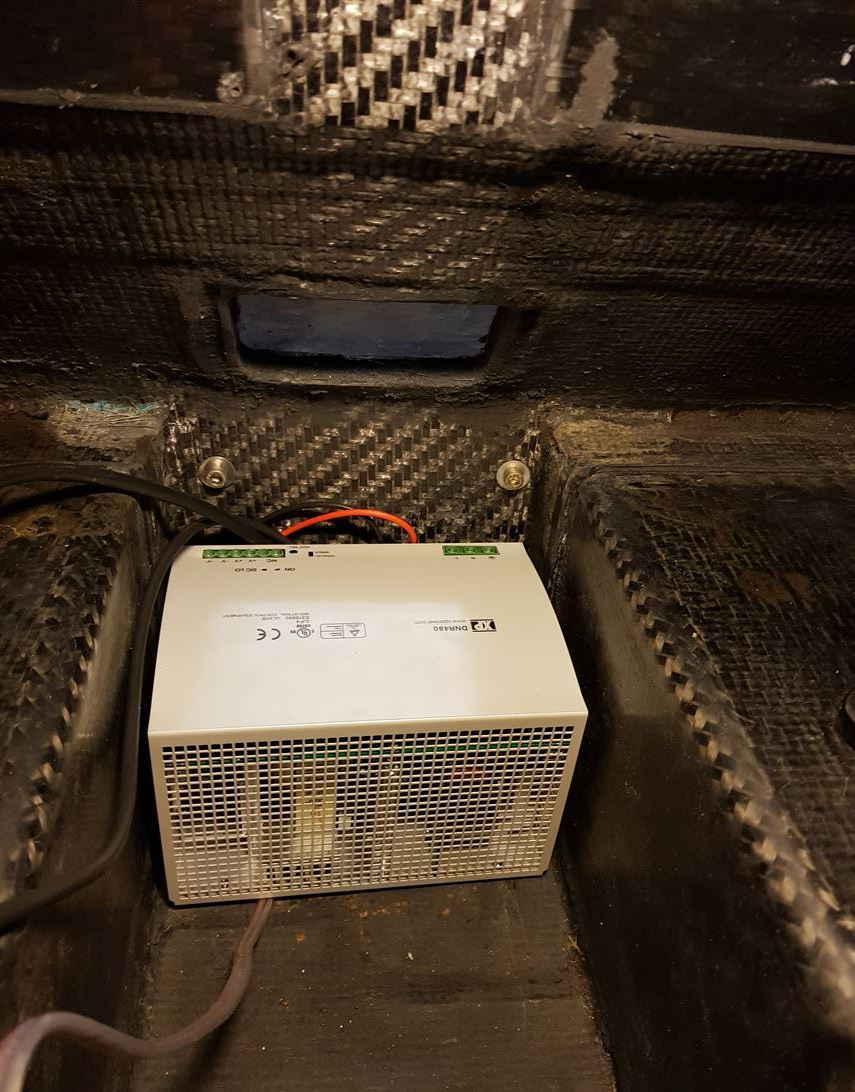 赛车模拟器，基于科维亚特雷诺方程式赛车底盘打造