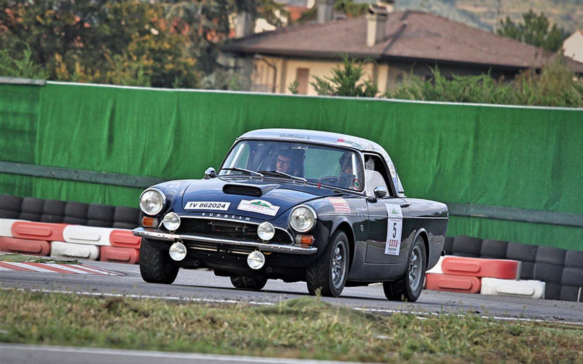 1965 Sunbeam Tiger MK1A FIA赛车