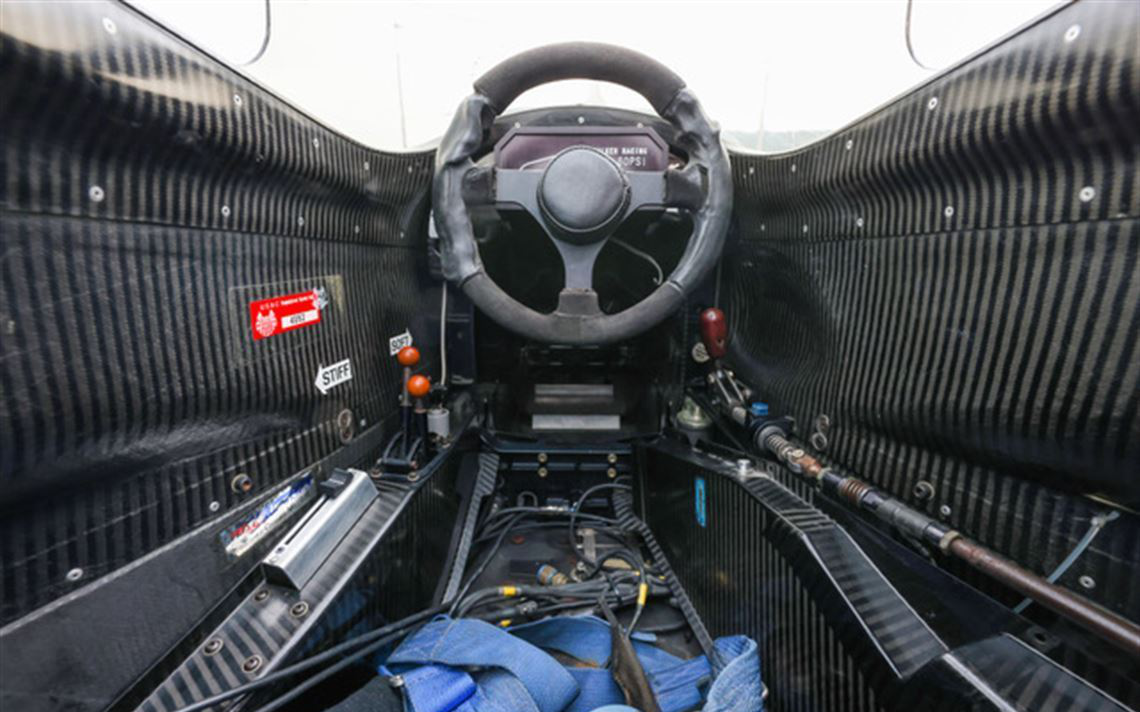 Lola IndyCar, 原厂底盘