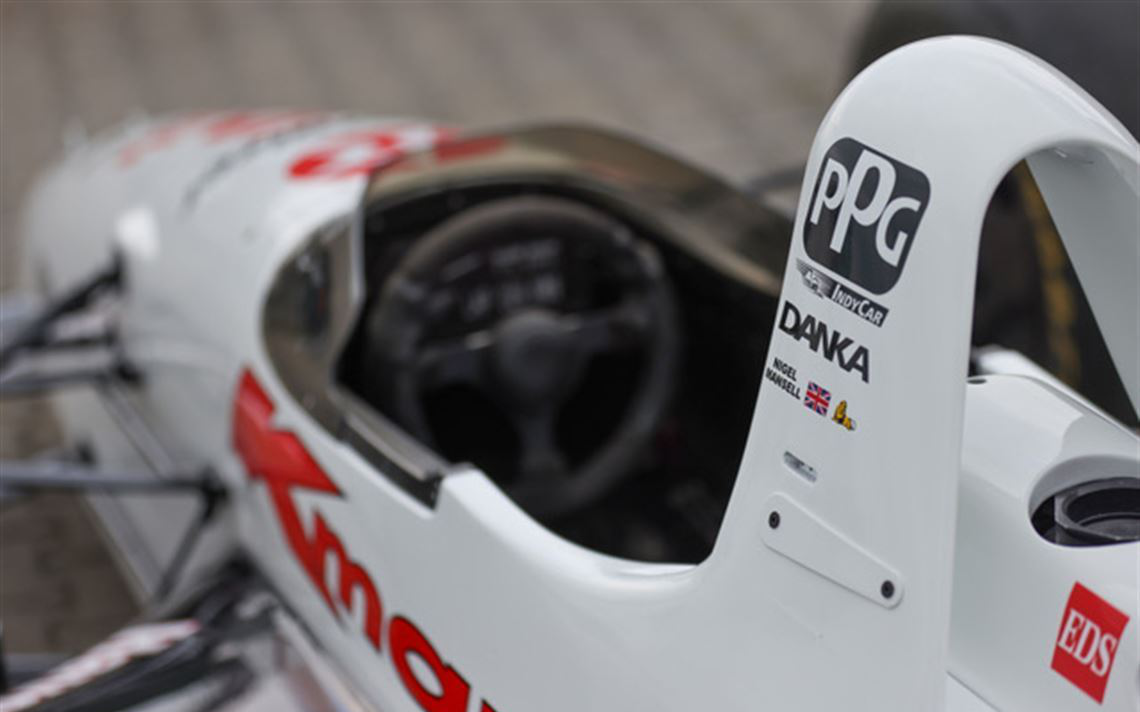 Lola IndyCar, 原厂底盘