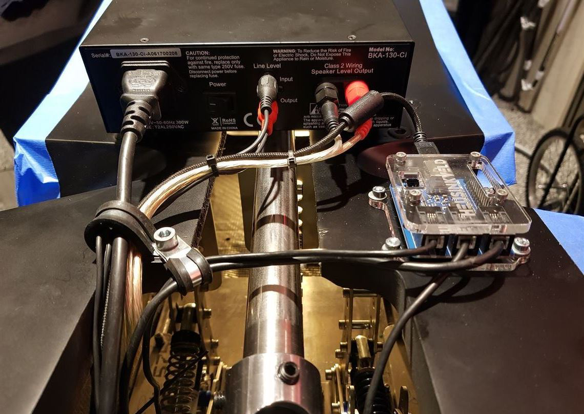 赛车模拟器，基于科维亚特雷诺方程式赛车底盘打造