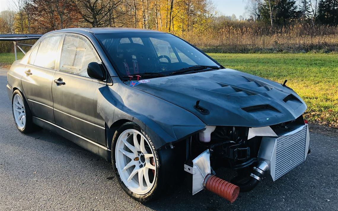 EVO 9 Time Attack / Hill Climb