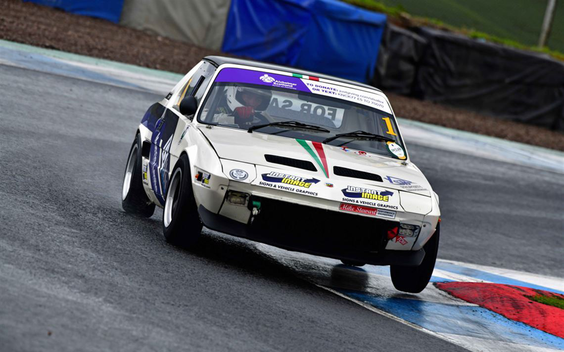 Scottish Classics Winning Fiat X1/9赛车，1498cc发动机