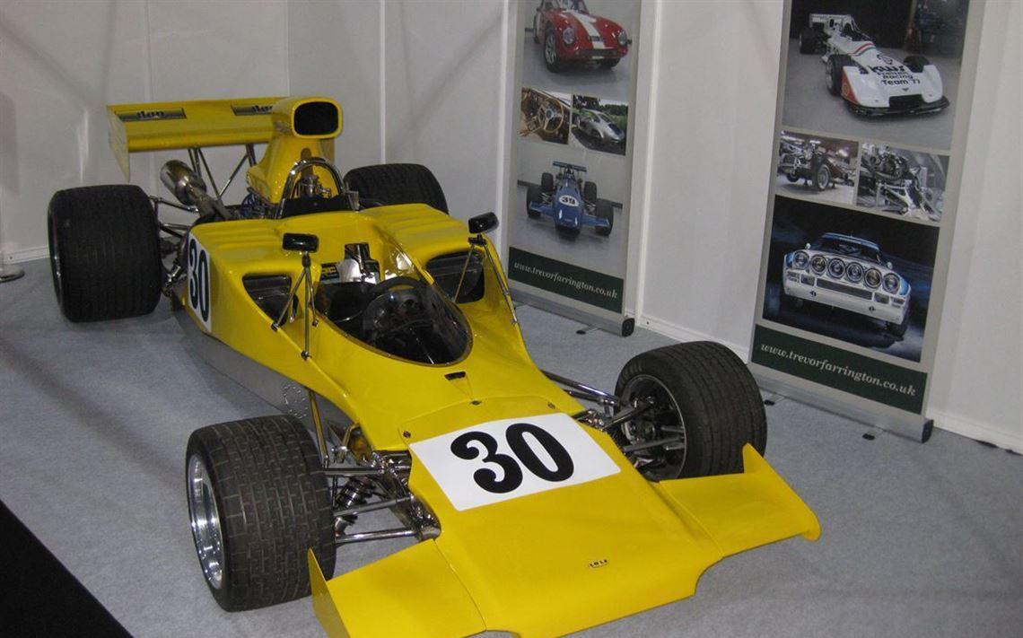 Lola T300 Formula 5000