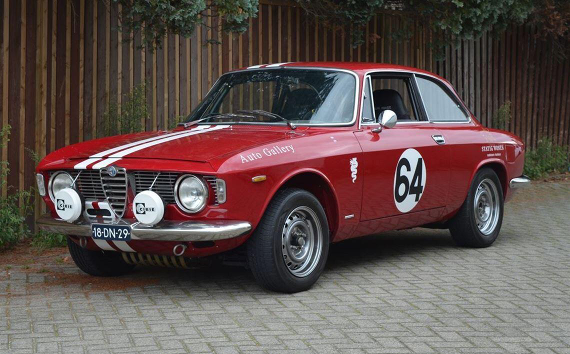 阿尔法·罗密欧 Sprint GT