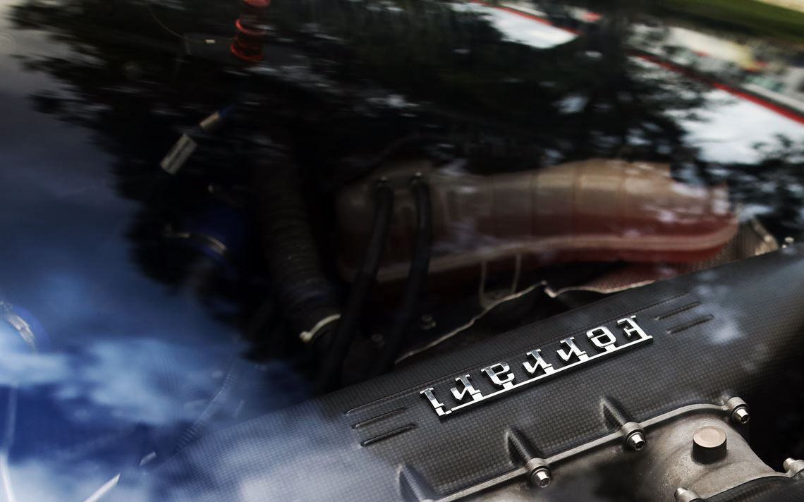 法拉利458 Challenge赛车，刚刚进行了维护保养