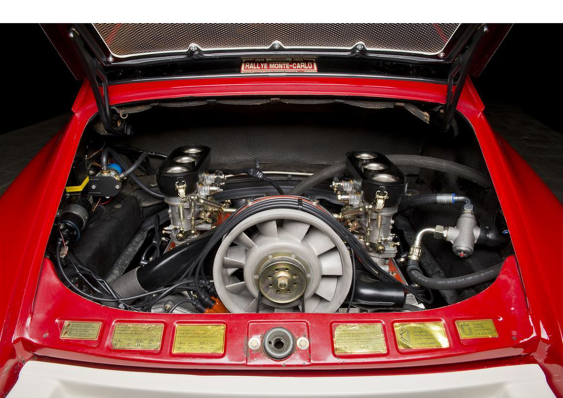 保时捷911S，原厂准备