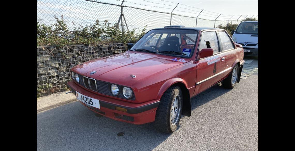 BMW e30