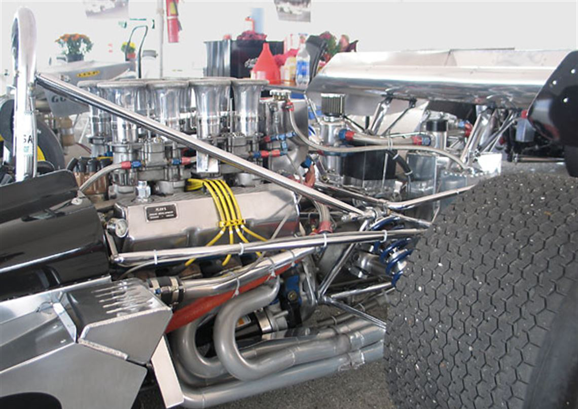 Chinook F5000 Chassis #01. - BOSS 302 Power