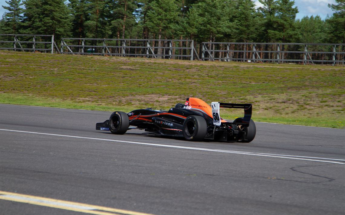 雷诺方程式FR2.0 2013