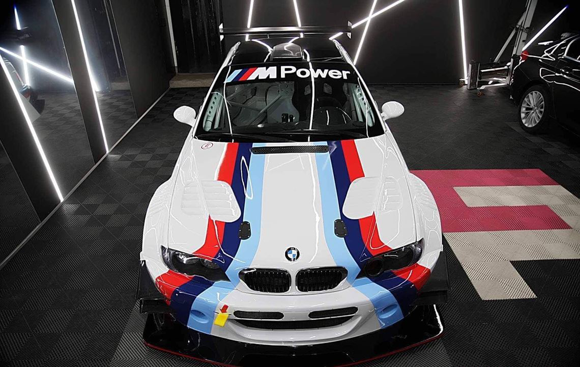 宝马M3 GTR，到手就可以比赛