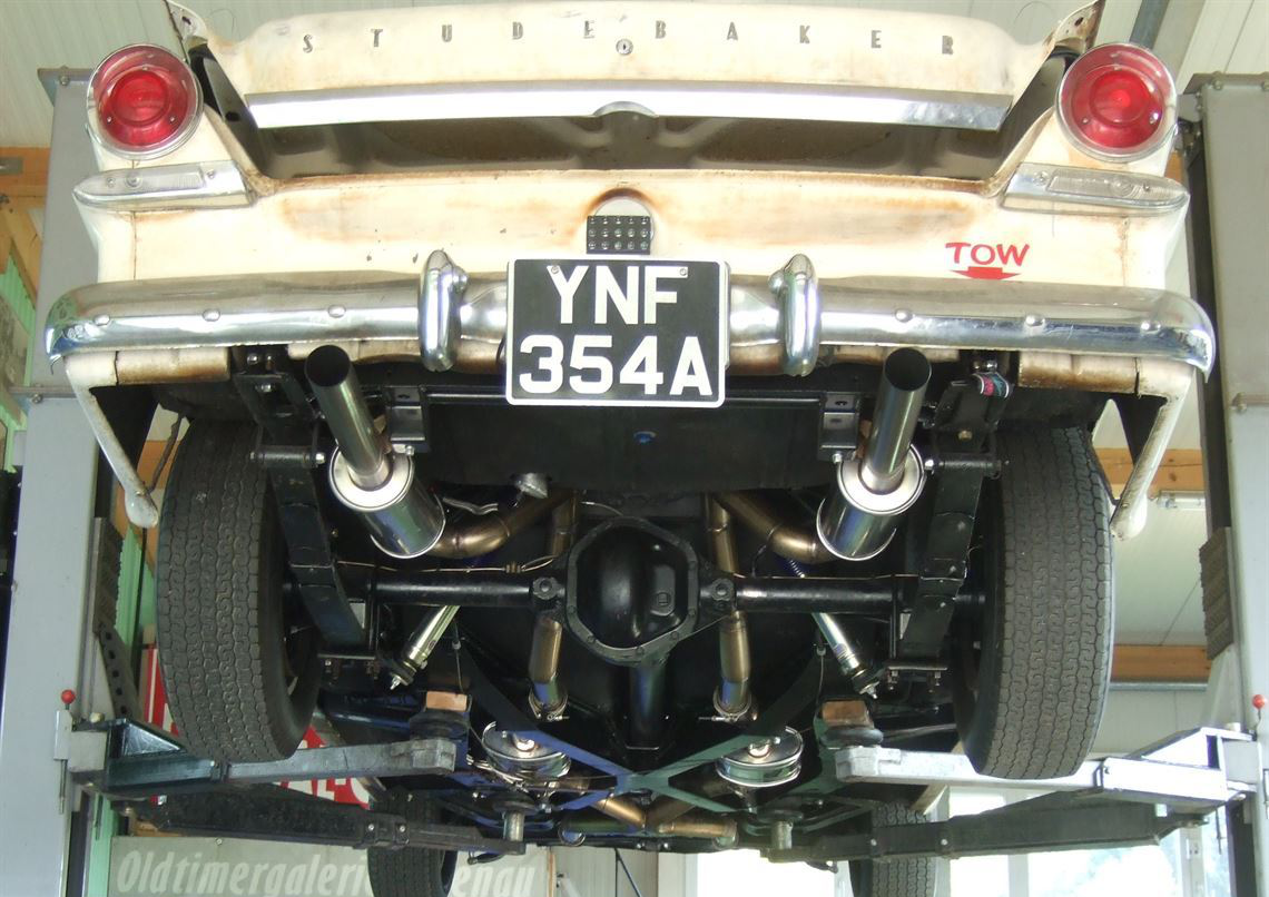 Studebaker Lark V8 2-Door Sedan ( FIA HTP )