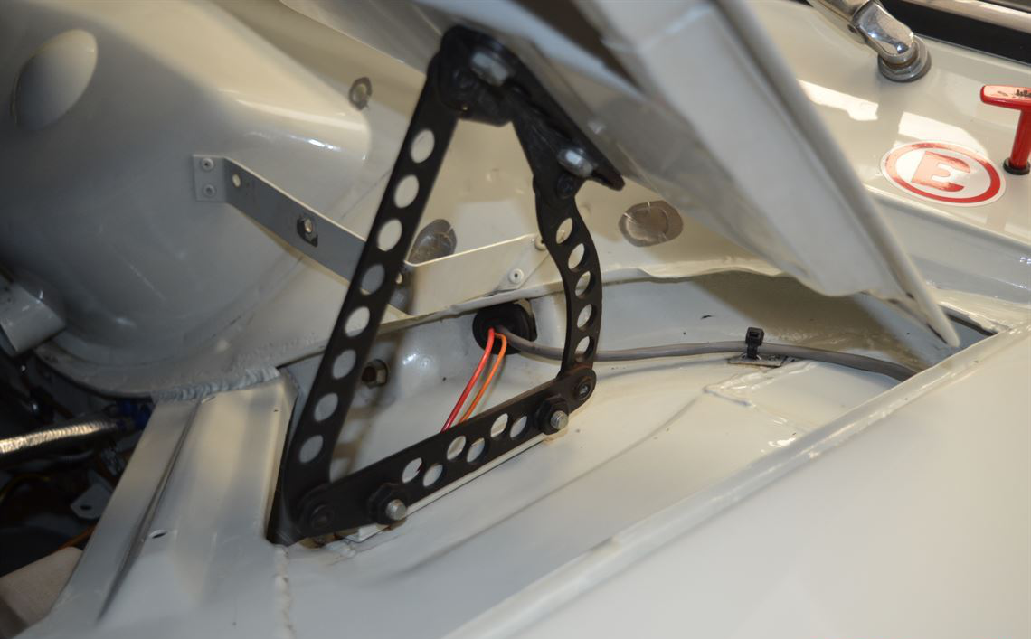 莲花Cortina，FIA规格