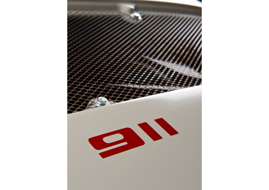 保时捷911S，原厂准备