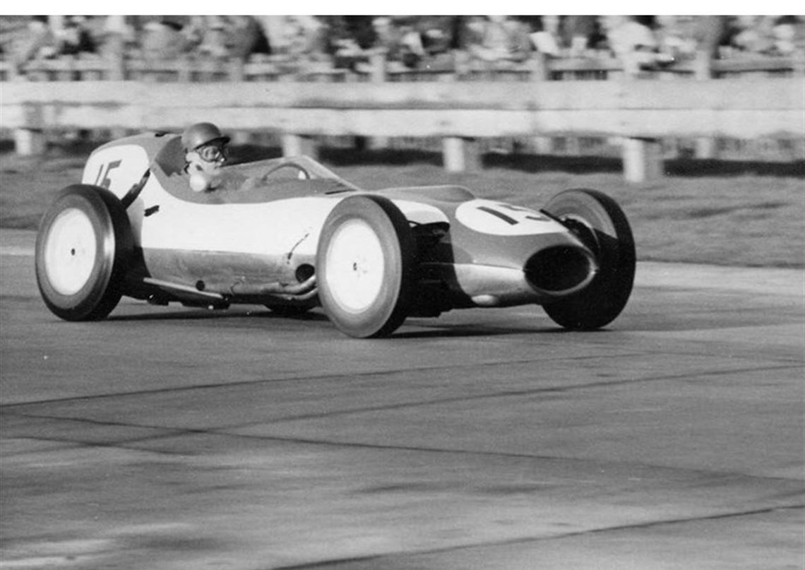 Lotus 16 - Graham Hill和David Piper驾驶过