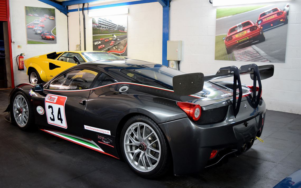 法拉利458 Challenge