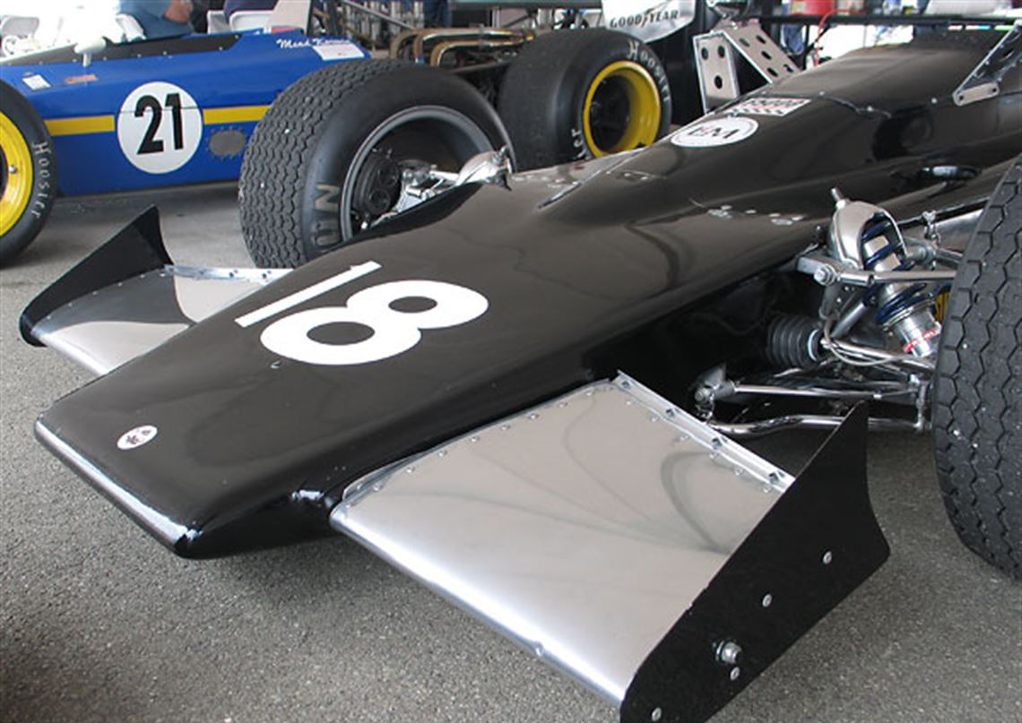 Chinook F5000 Chassis #01. - BOSS 302 Power