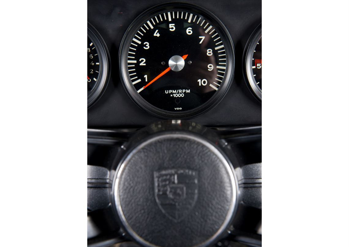 保时捷911S，原厂准备