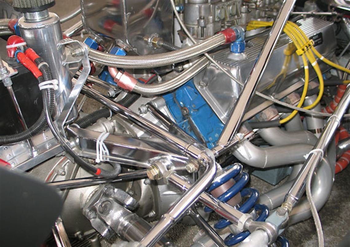 Chinook F5000 Chassis #01. - BOSS 302 Power