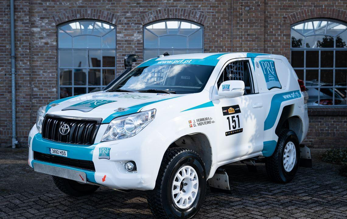 Toyota Land Cruiser KDJ 155 3.0 D-4D Rally RAID T2