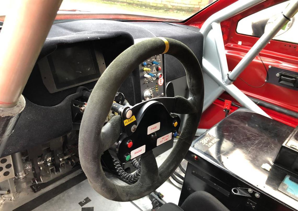 沃尔沃S60，中置V6发动机，Silhouette赛车