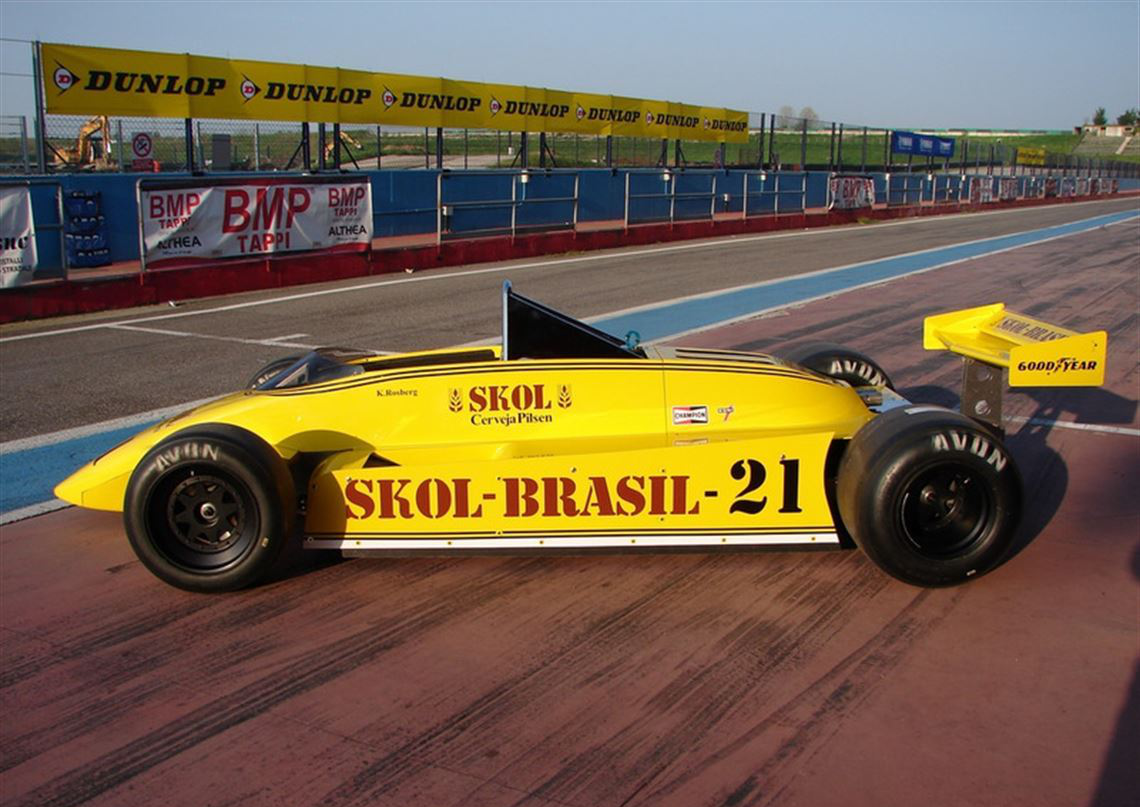 Fittipaldi F8-1 F1赛车