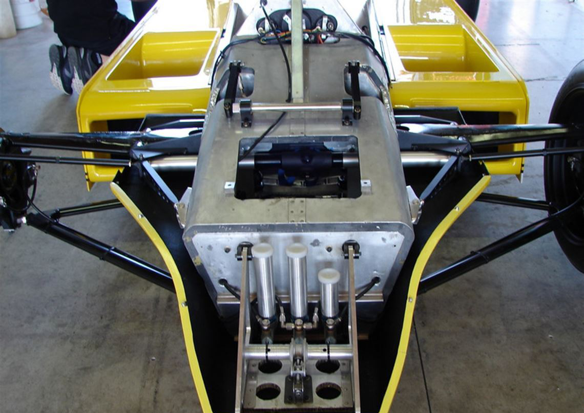 Fittipaldi F8-1 F1赛车