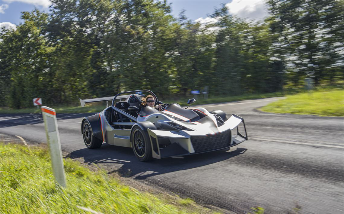 Agile SCX，原厂赛车