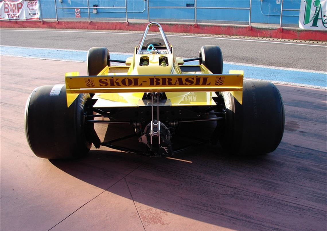 Fittipaldi F8-1 F1赛车