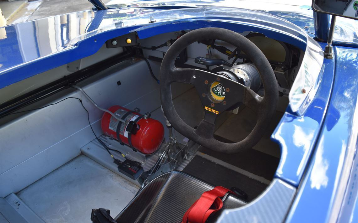 Lotus 2-Eleven赛车