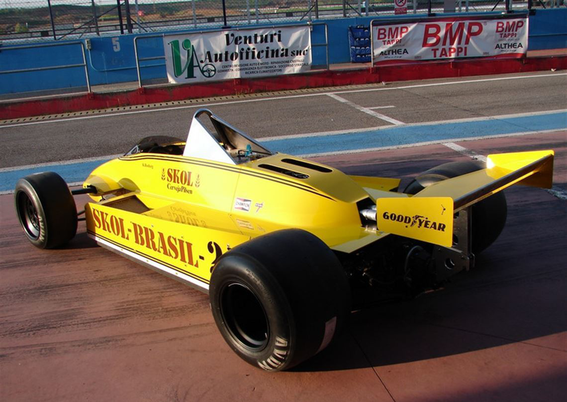 Fittipaldi F8-1 F1赛车