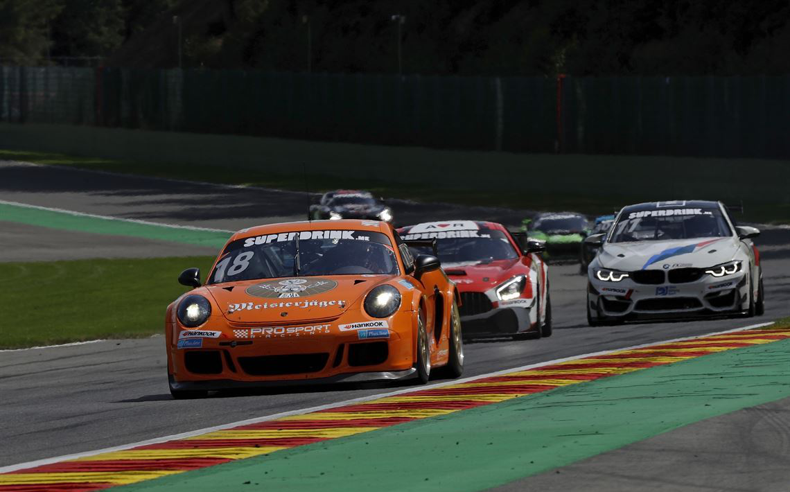 保时捷Cayman PRO4 Trophy