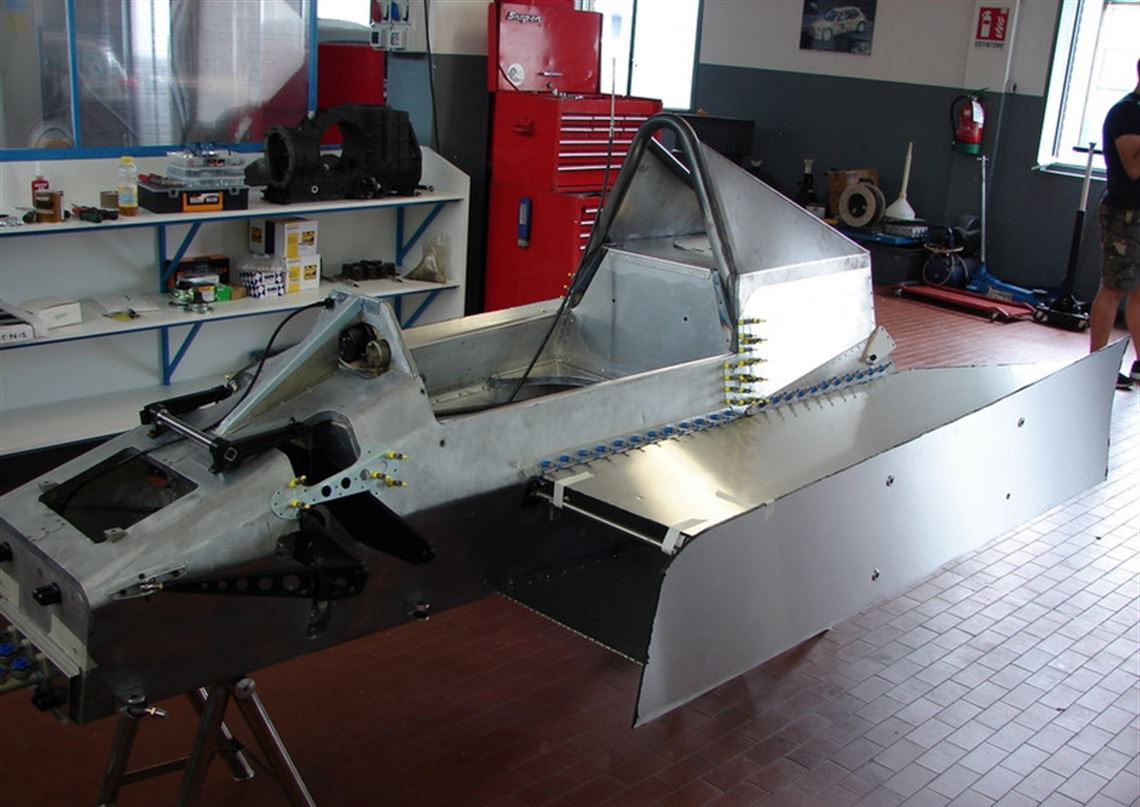 Fittipaldi F8-1 F1赛车