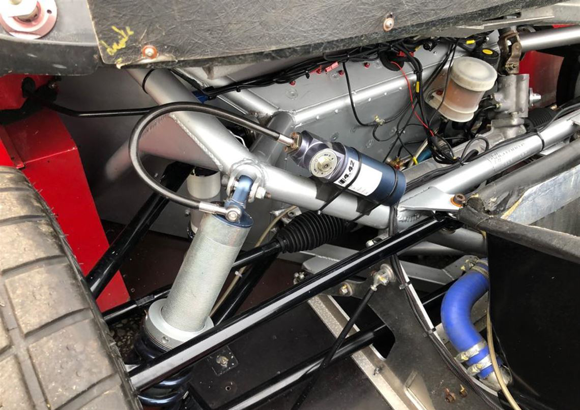 沃尔沃S60，中置V6发动机，Silhouette赛车