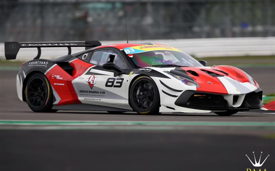 法拉利488 Evo Challenge