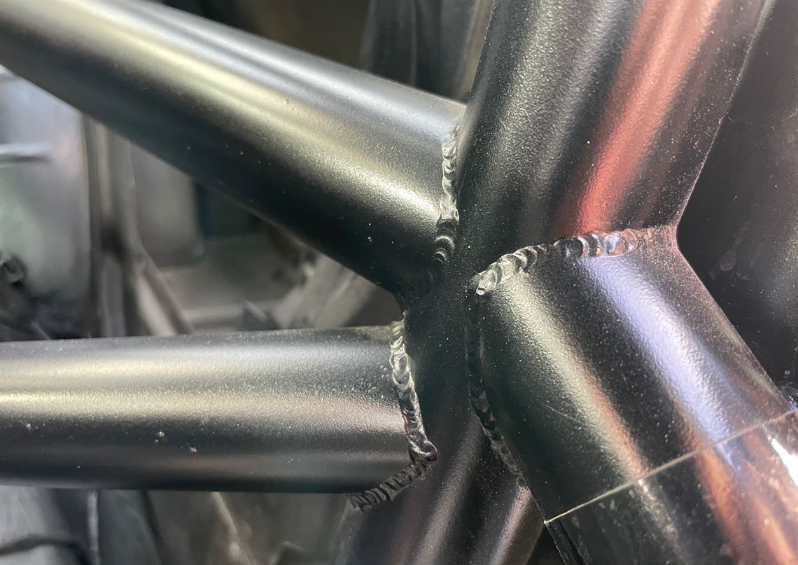 بي إم دبليو E46 M3