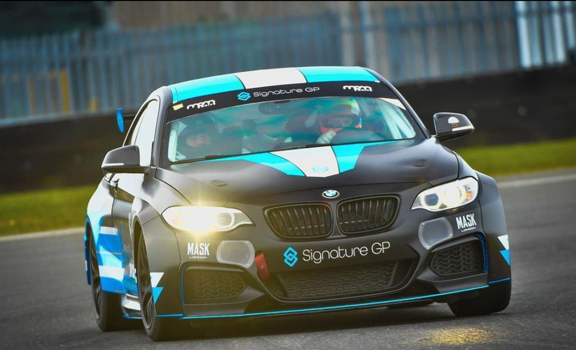 宝马M235i Racing Cup, Radical SR3