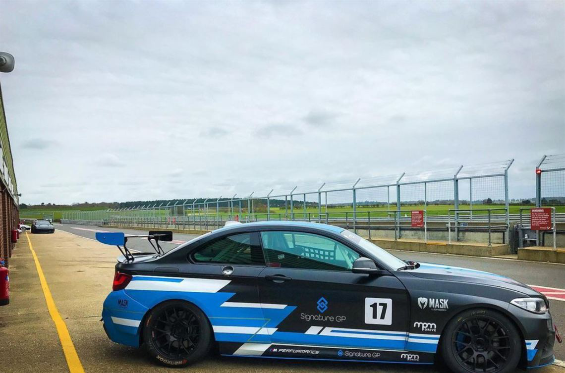 宝马M235i Racing Cup, Radical SR3