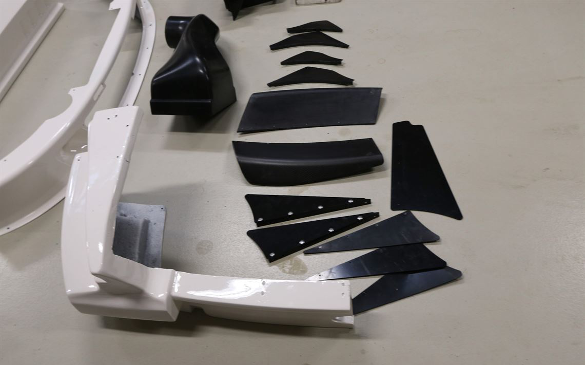 Mitjet V6 - Super GT - 包括所有零件