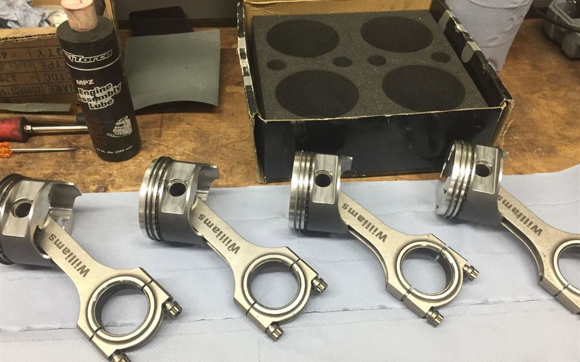 RRR SR2 TRK 1.9 机械增压