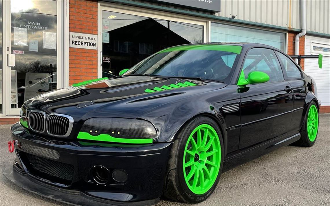 بي إم دبليو E46 M3