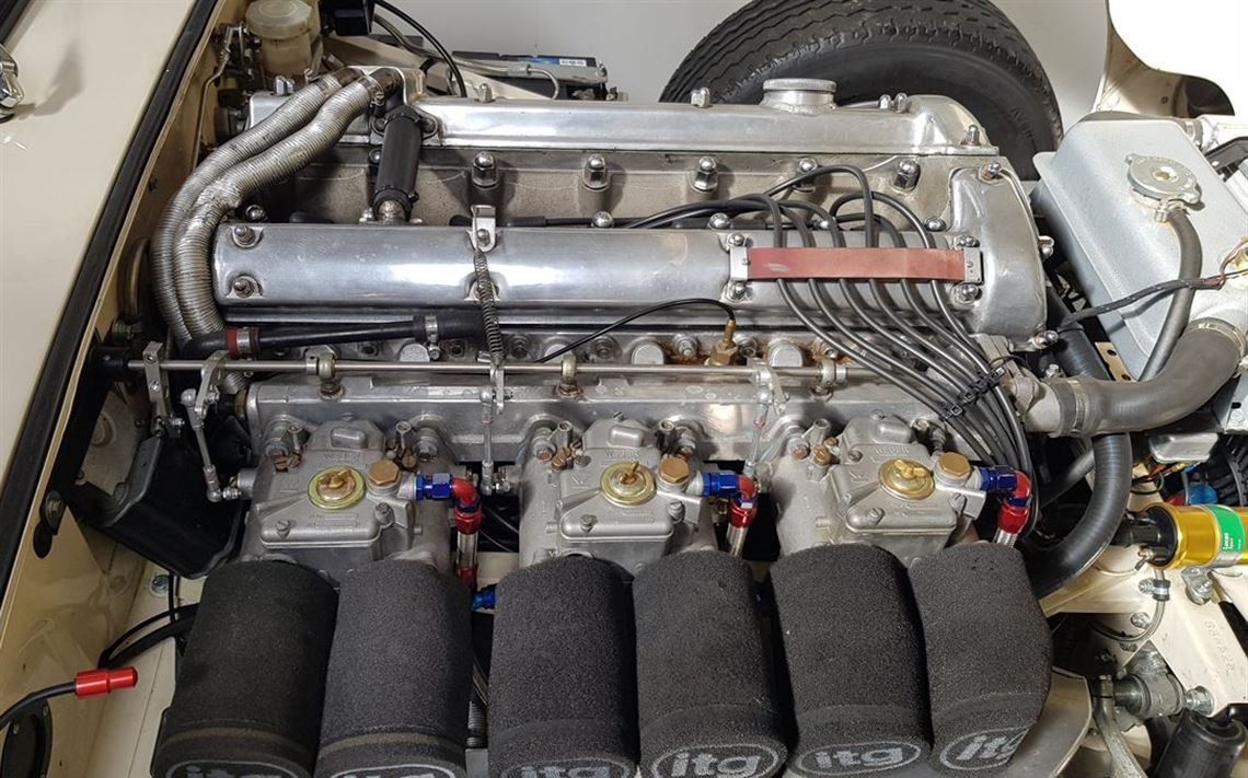 Jaguar E-TYPE 3.8 GTS serie 1