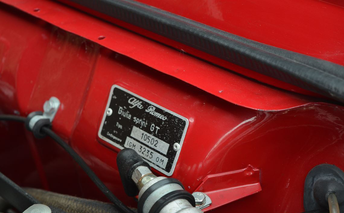 阿尔法罗密欧 Sprint GT